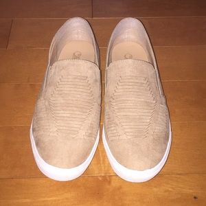 Tan slip-on shoes